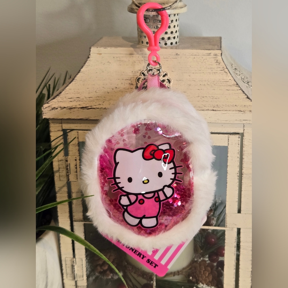 Hello Kitty Pouch & Stationary Set - Picture 2 of 5